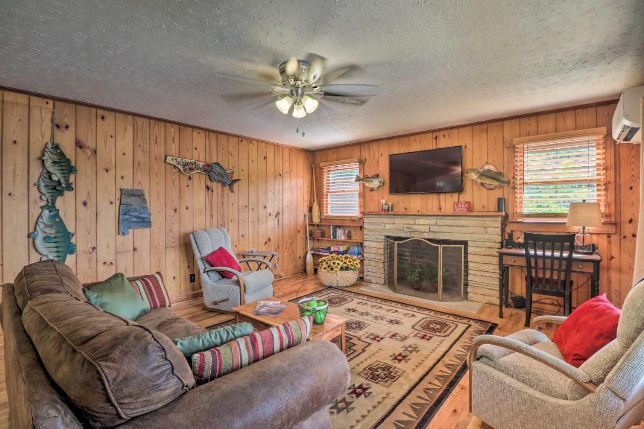 Waterfront Lake Martin Home With Grill And Beach! Eclectic 외부 사진