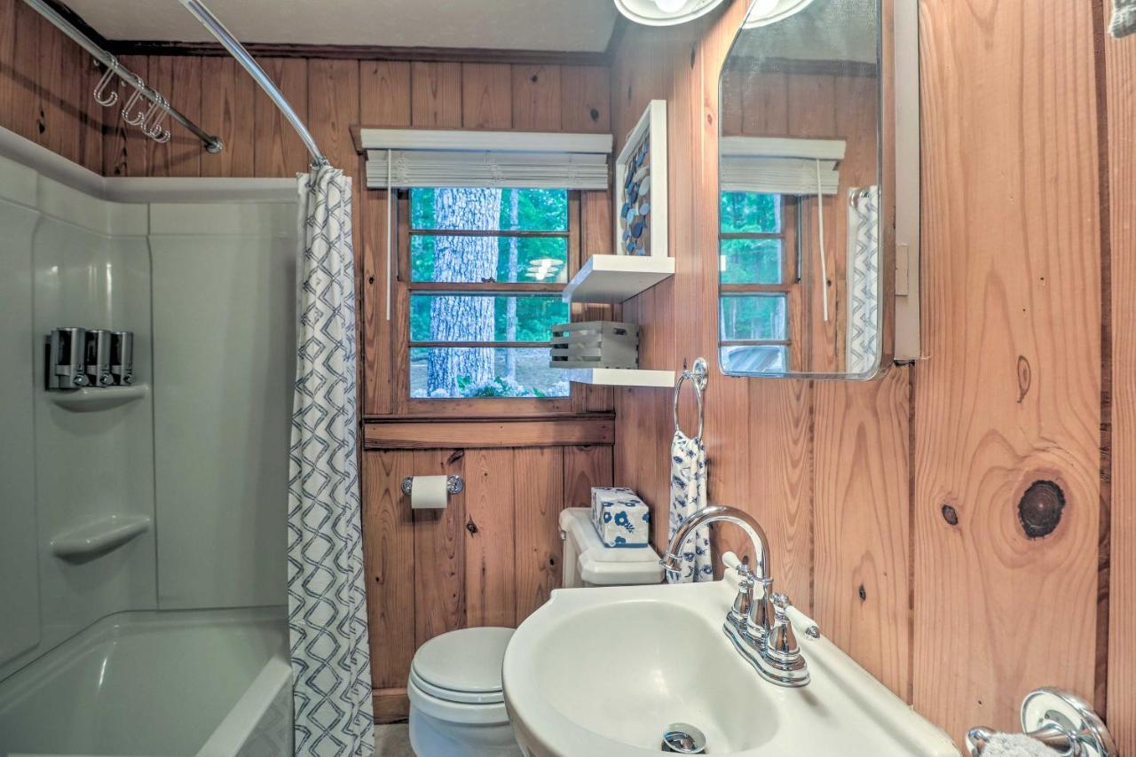 Waterfront Lake Martin Home With Grill And Beach! Eclectic 외부 사진